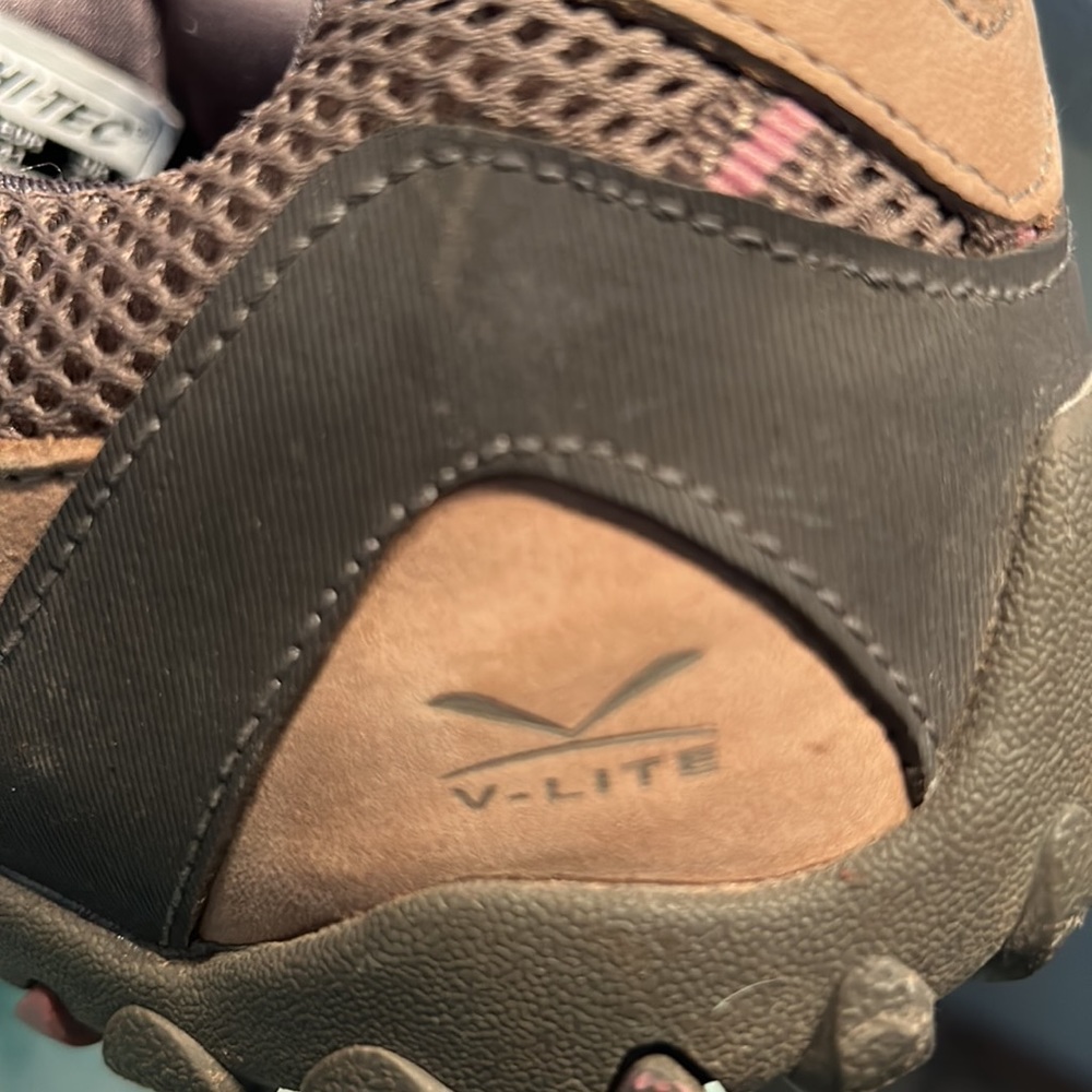 Women’s Hi-Tec “V-Lite” Carmel W Hiking Shies - Picture 5 of 5